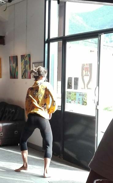 TDD, exposition peinture, spectacle vivant, Morane Saulnier,Odile Touillier painting